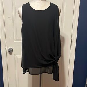 Zenana Outfitters Black Asymmetrical Blouse